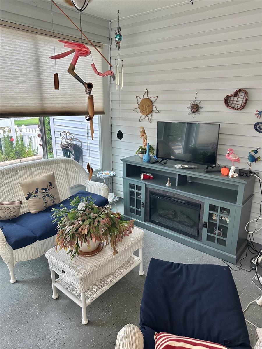 17350 SE 77TH SYCAMORE AVE, THE VILLAGES, FL, 32162