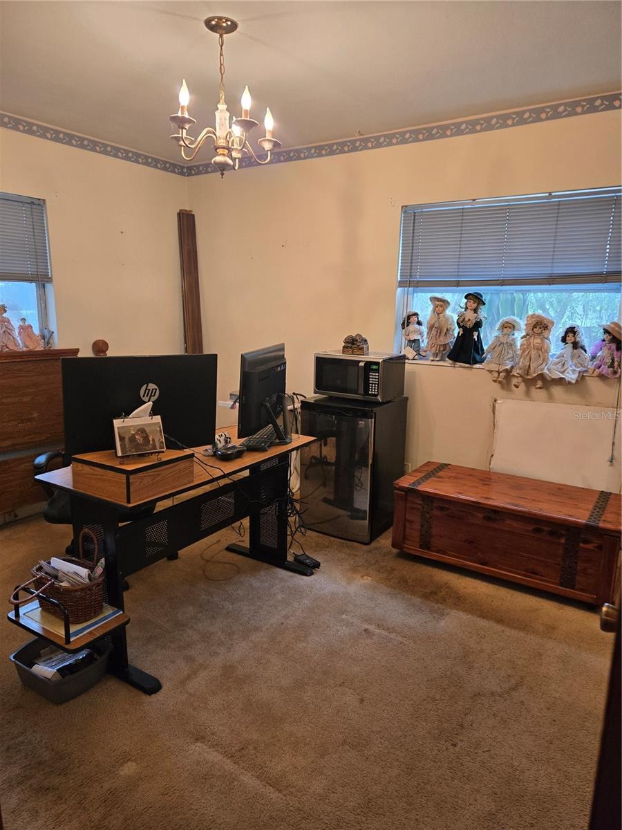 2304 W WOODLAWN AVE, TAMPA, FL, 33618