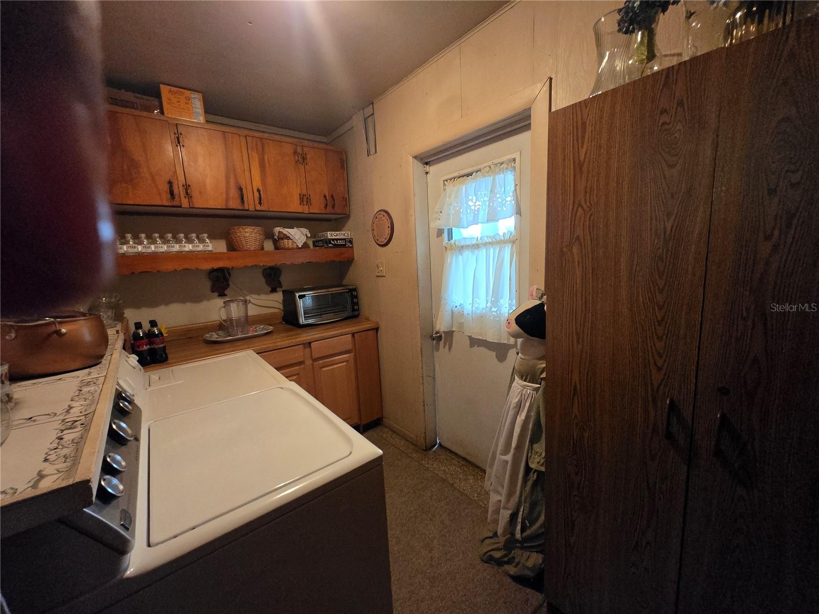 2304 W WOODLAWN AVE, TAMPA, FL, 33618