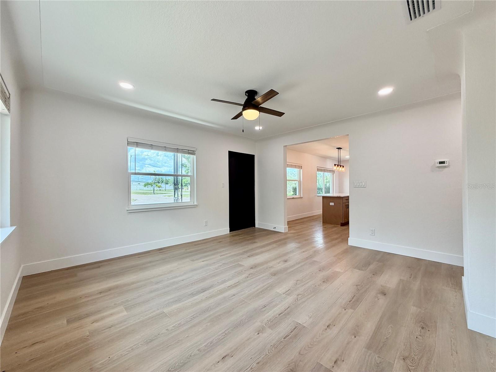 2844 30TH AVE N, ST PETERSBURG, FL, 33713