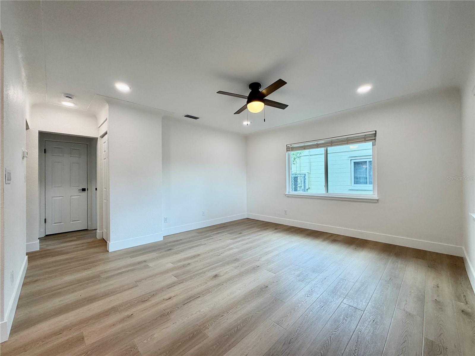 2844 30TH AVE N, ST PETERSBURG, FL, 33713