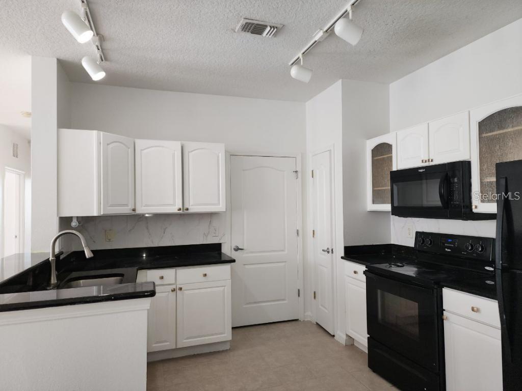 5255 CANE ISLAND LOOP #304, KISSIMMEE, FL, 34746