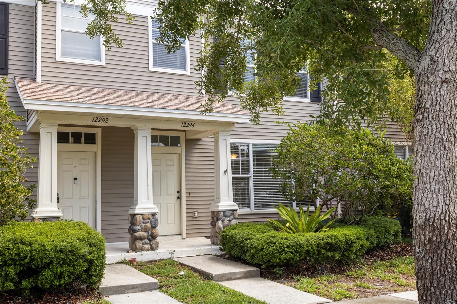 12294 COUNTRY WHITE CIR, TAMPA, FL, 33635