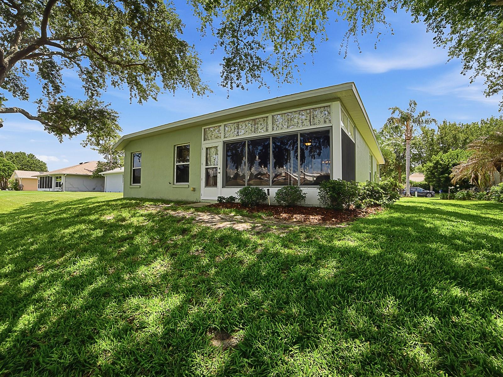 1431 LAKE VILLA DR, TAVARES, FL, 32778
