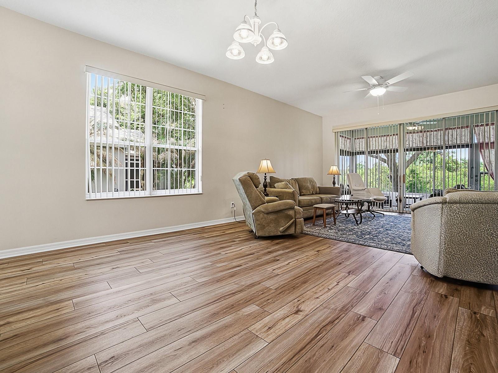 1431 LAKE VILLA DR, TAVARES, FL, 32778
