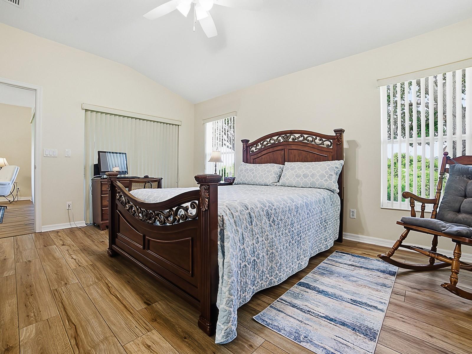 1431 LAKE VILLA DR, TAVARES, FL, 32778