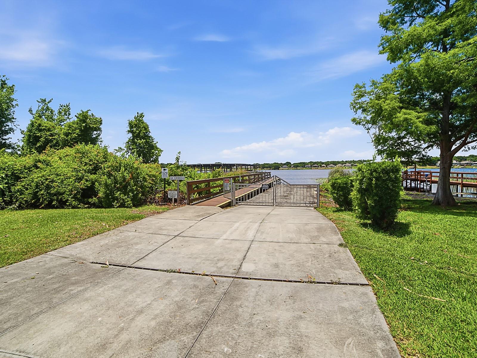 1431 LAKE VILLA DR, TAVARES, FL, 32778