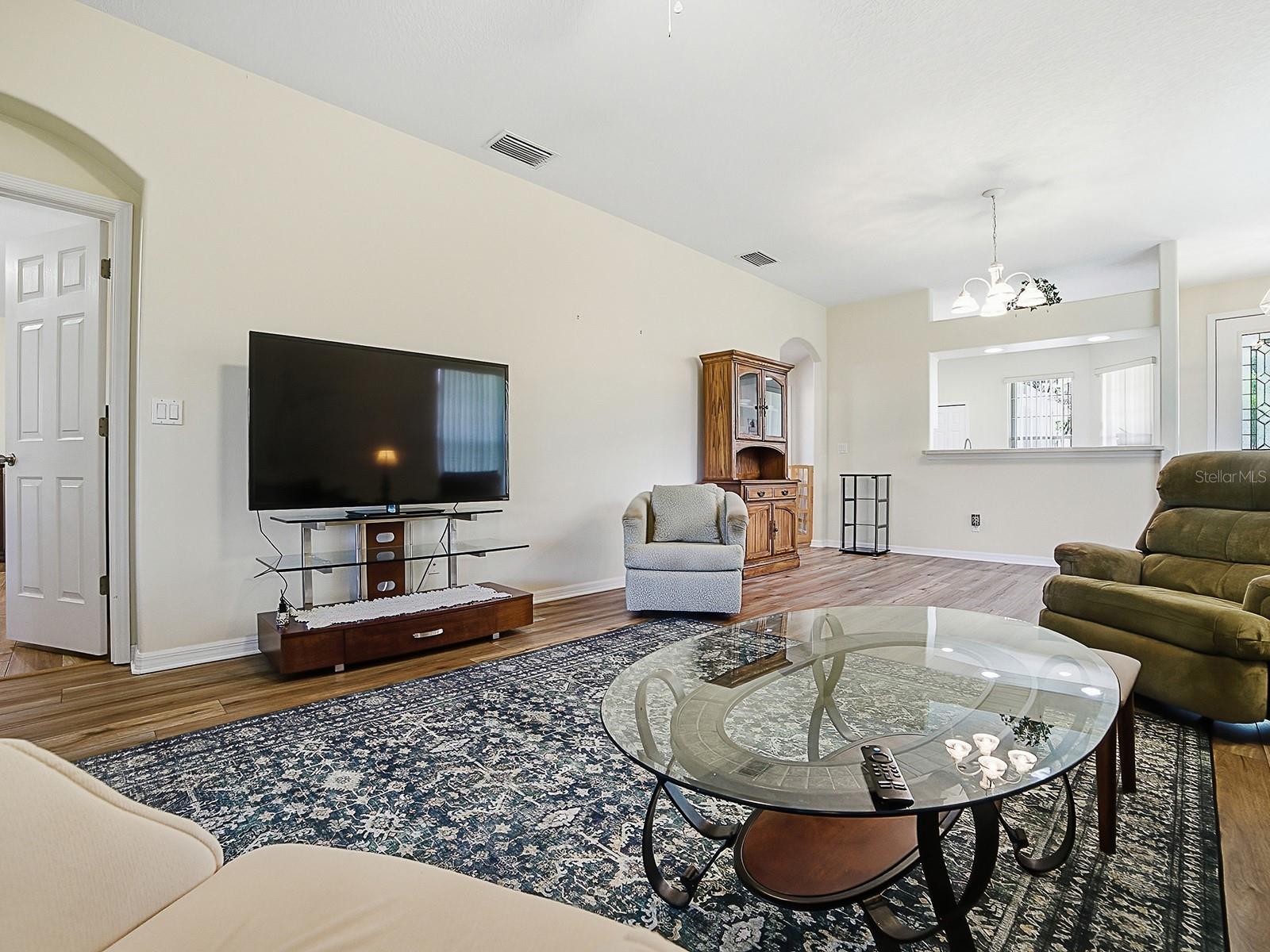 1431 LAKE VILLA DR, TAVARES, FL, 32778