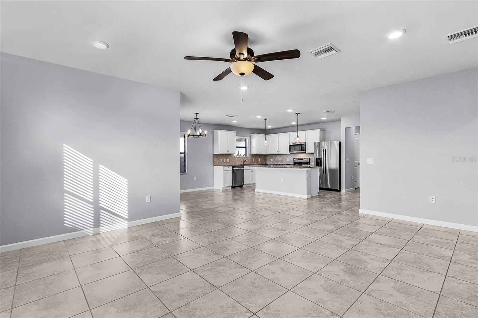 16033 BEACHBERRY DR, NORTH FORT MYERS, FL, 33917