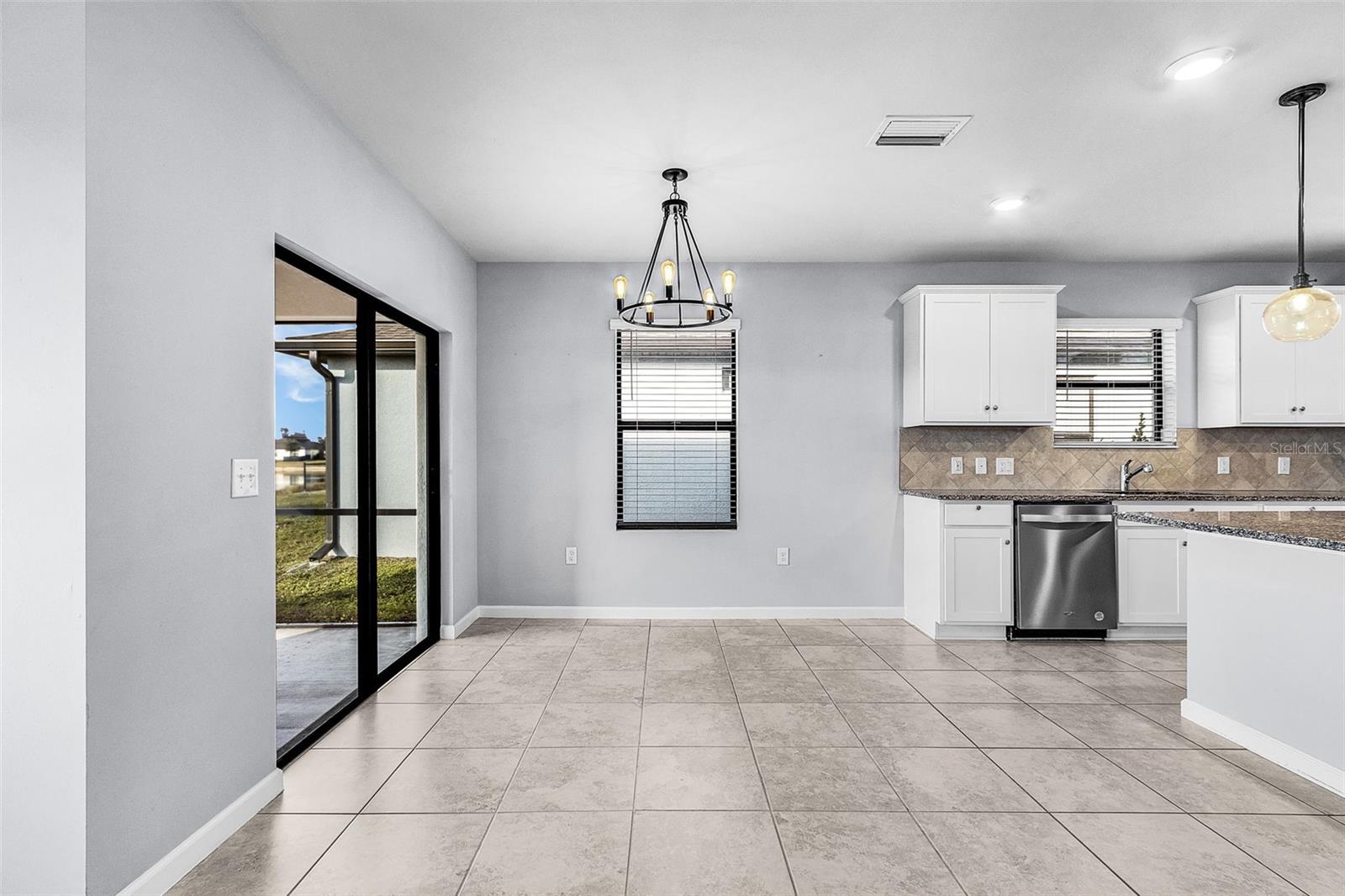 16033 BEACHBERRY DR, NORTH FORT MYERS, FL, 33917
