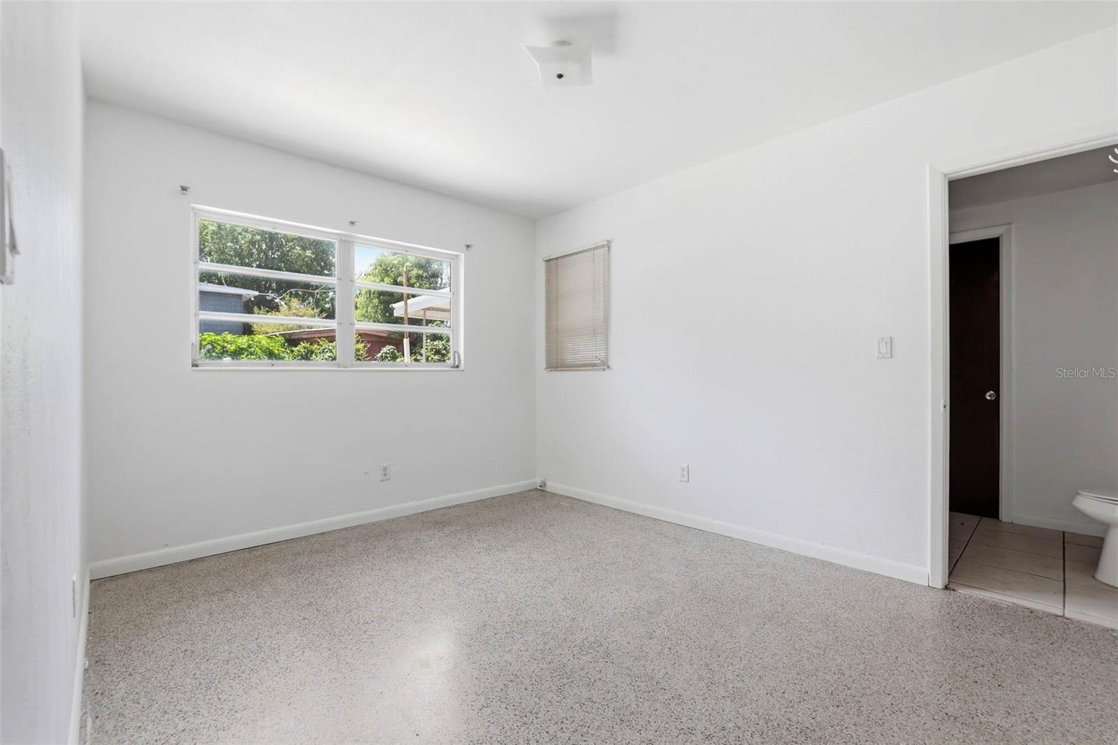 2112 W ORIENT ST, TAMPA, FL, 33607