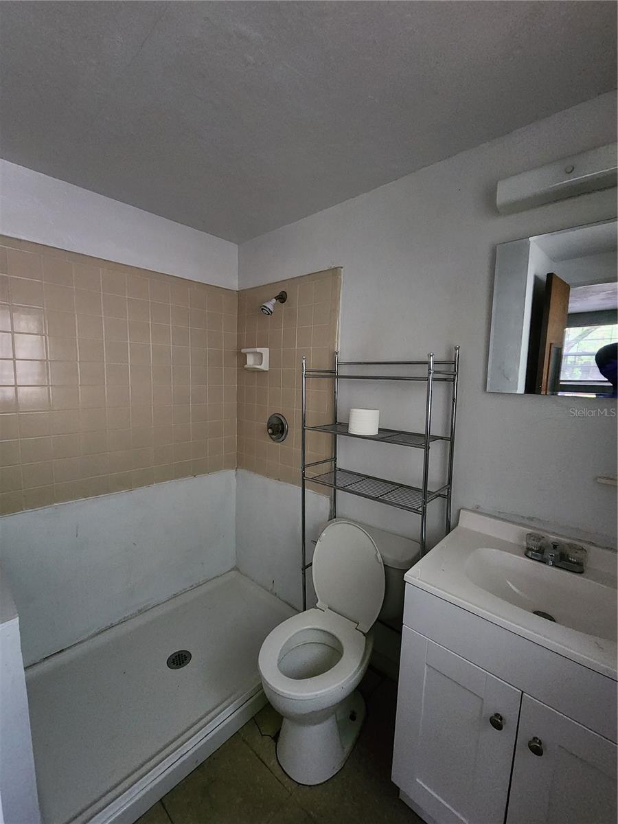 1958 NW 4 ST #B, GAINESVILLE, FL, 32609
