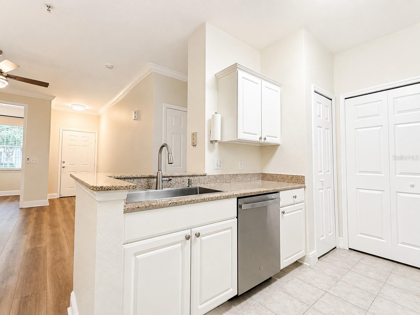 430 SOUTHERN PECAN CIR #101, WINTER GARDEN, FL, 34787