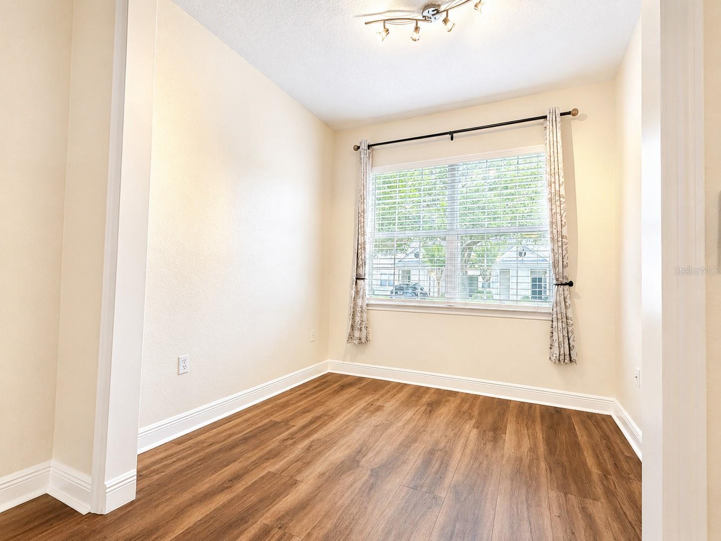 430 SOUTHERN PECAN CIR #101, WINTER GARDEN, FL, 34787