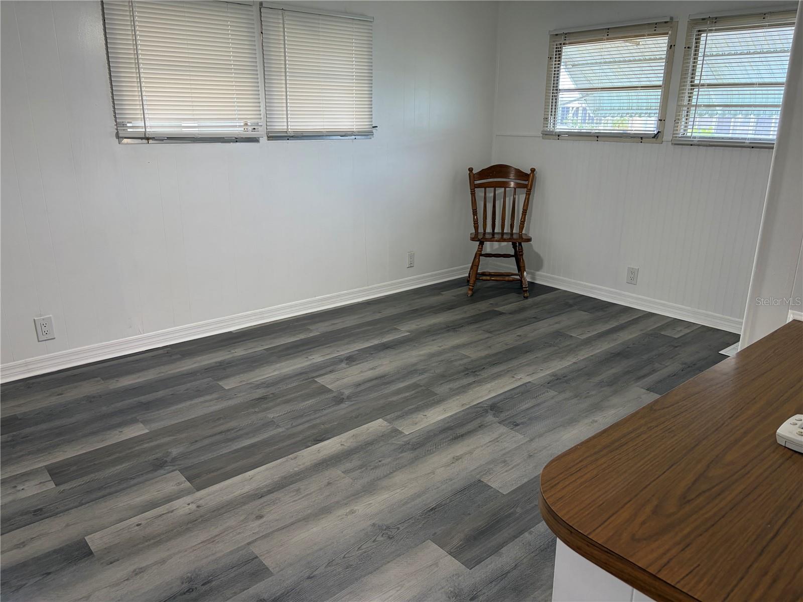 5221 BEECHMONT AVE, SARASOTA, FL, 34234