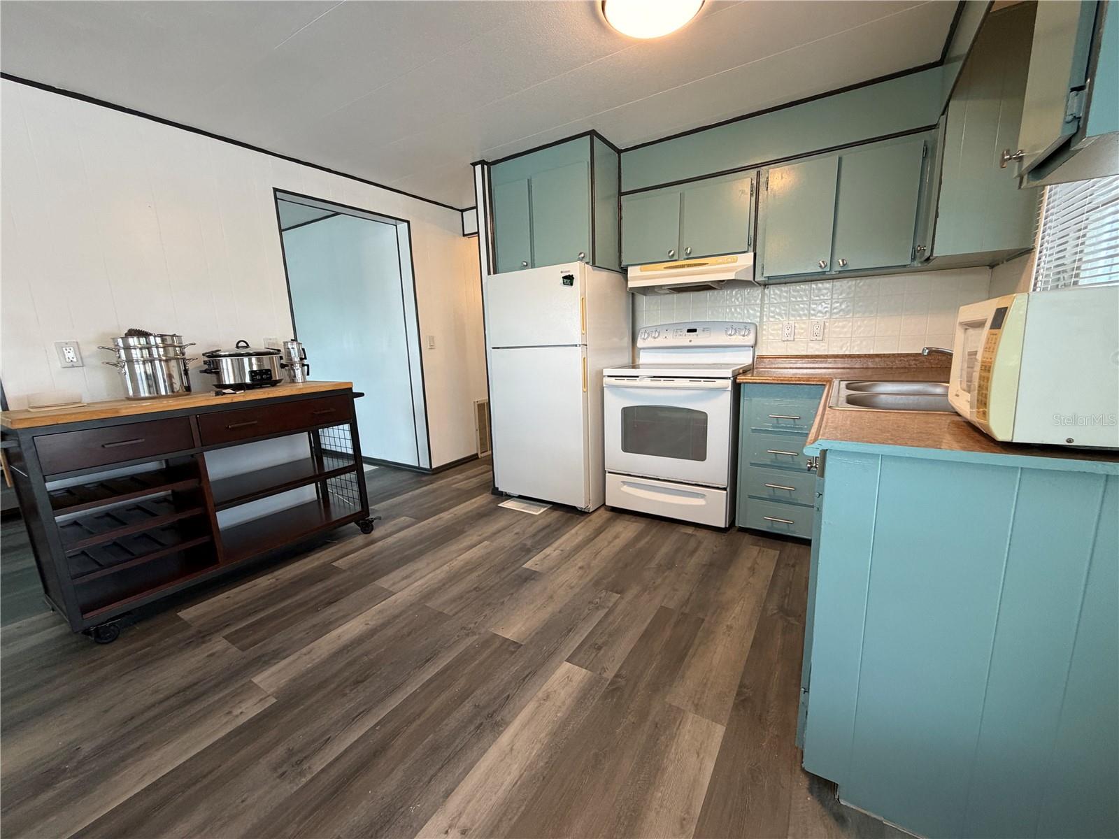 5221 BEECHMONT AVE, SARASOTA, FL, 34234