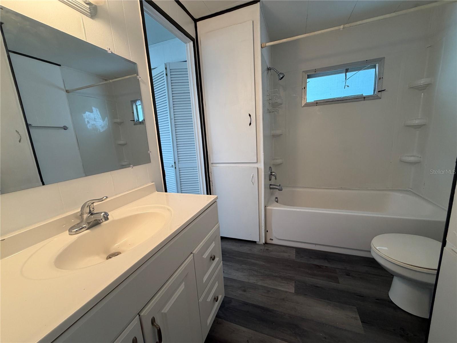 5221 BEECHMONT AVE, SARASOTA, FL, 34234