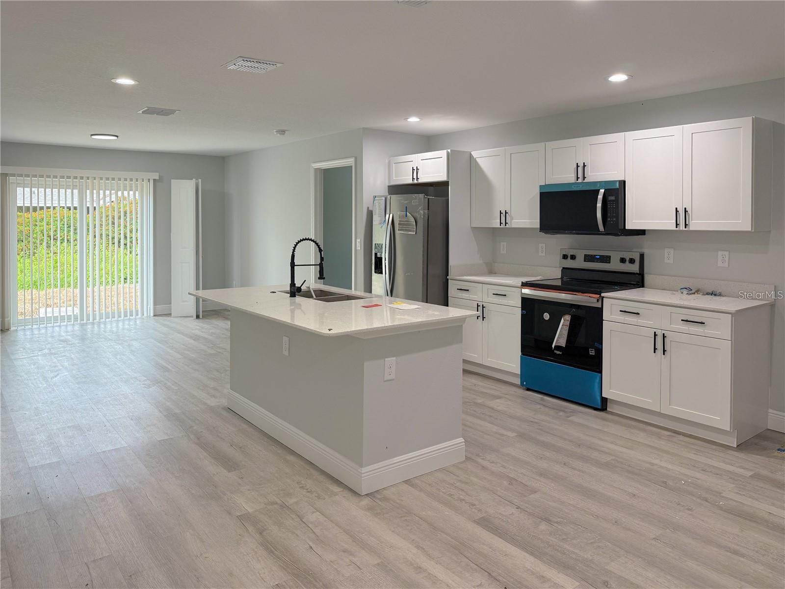 608 COUGAR BLVD, SEBRING, FL, 33872