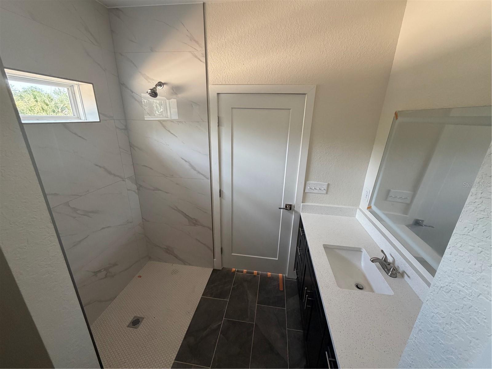 925 NE 17TH DR, GAINESVILLE, FL, 32641