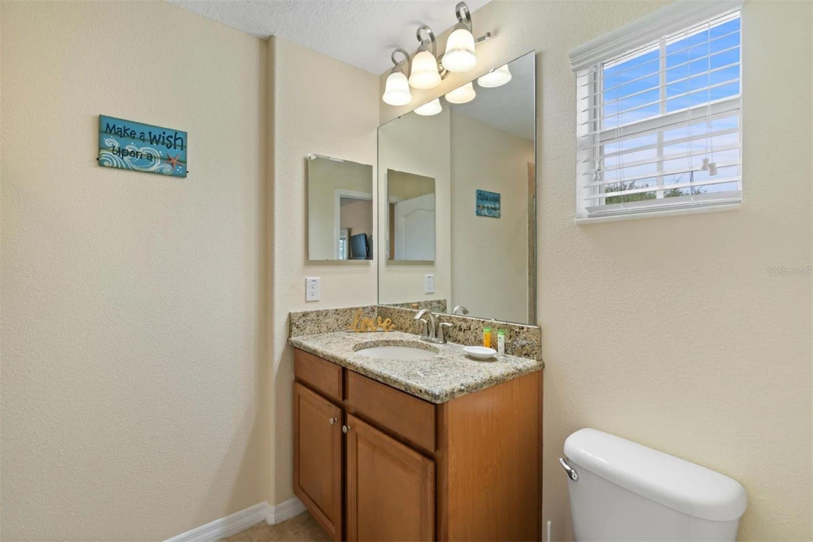 3071 BEACH PALM AVE, KISSIMMEE, FL, 34747