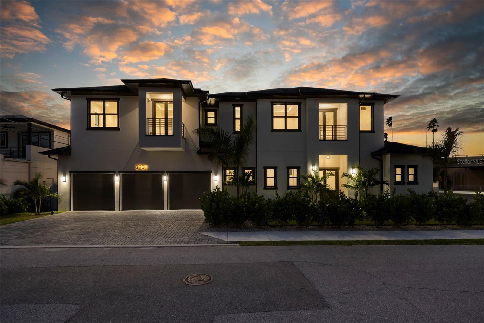 3701 S LYNWOOD AVE, TAMPA, FL, 33611