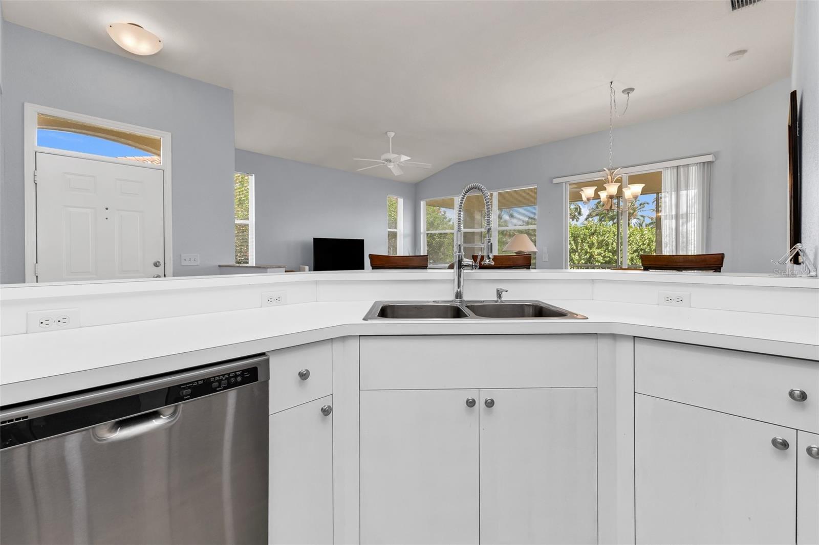 3181 MATECUMBE KEY RD #33, PUNTA GORDA, FL, 33955