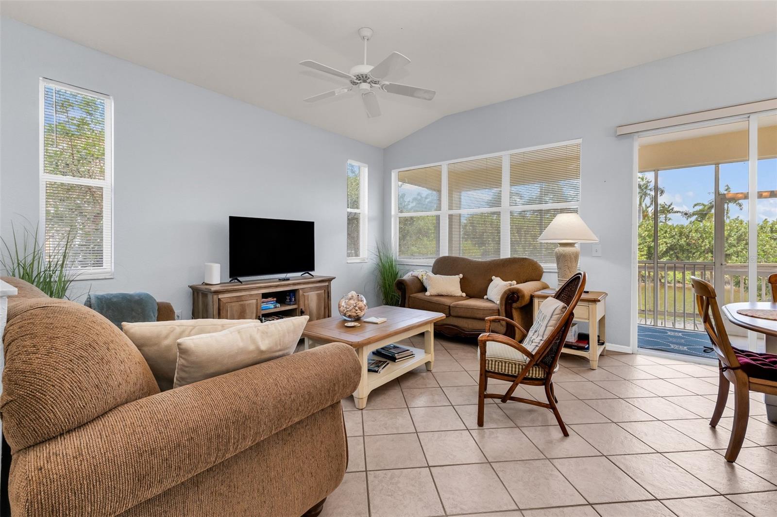 3181 MATECUMBE KEY RD #33, PUNTA GORDA, FL, 33955