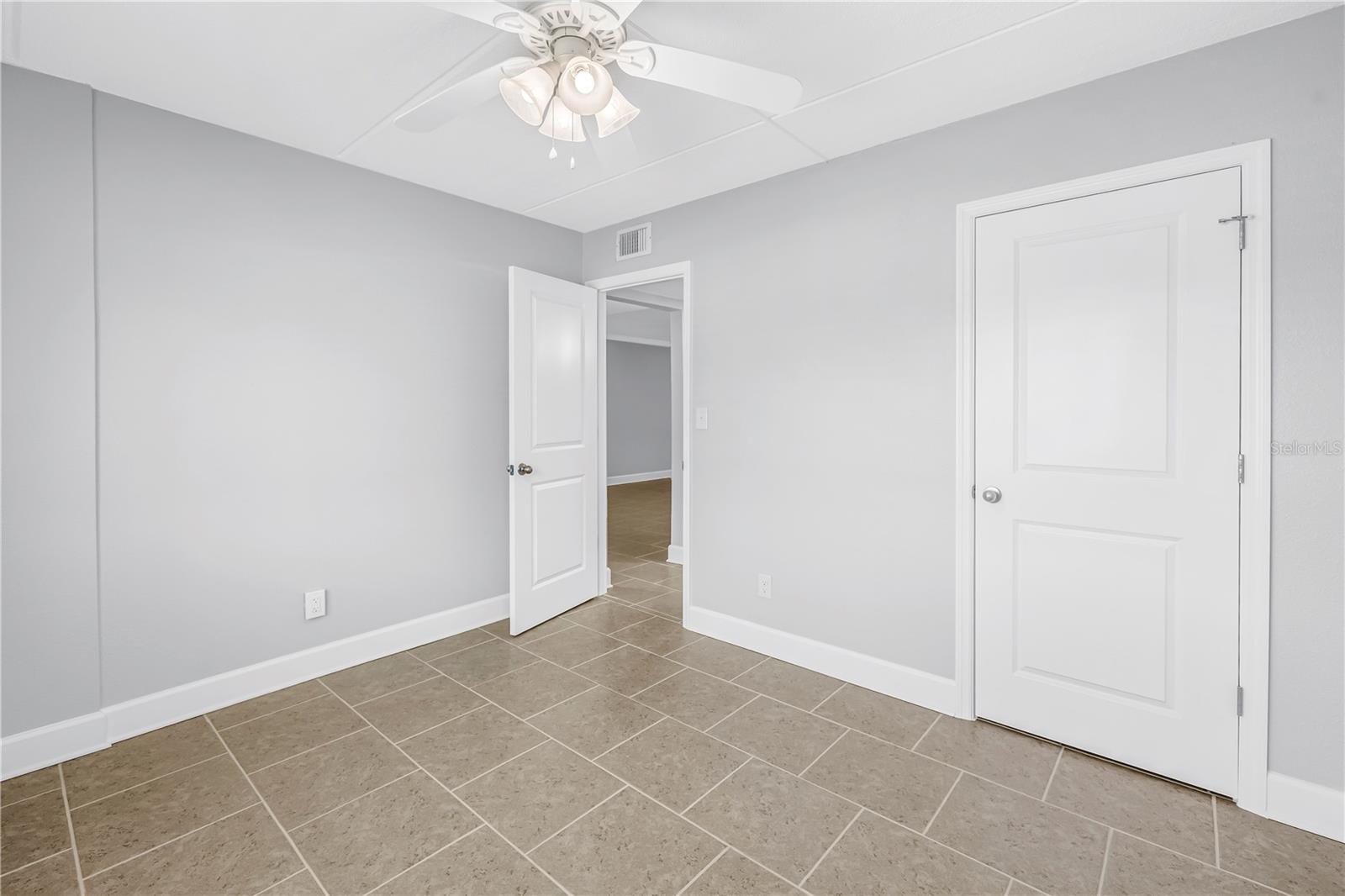 4435 1ST ST NE #104, ST PETERSBURG, FL, 33703