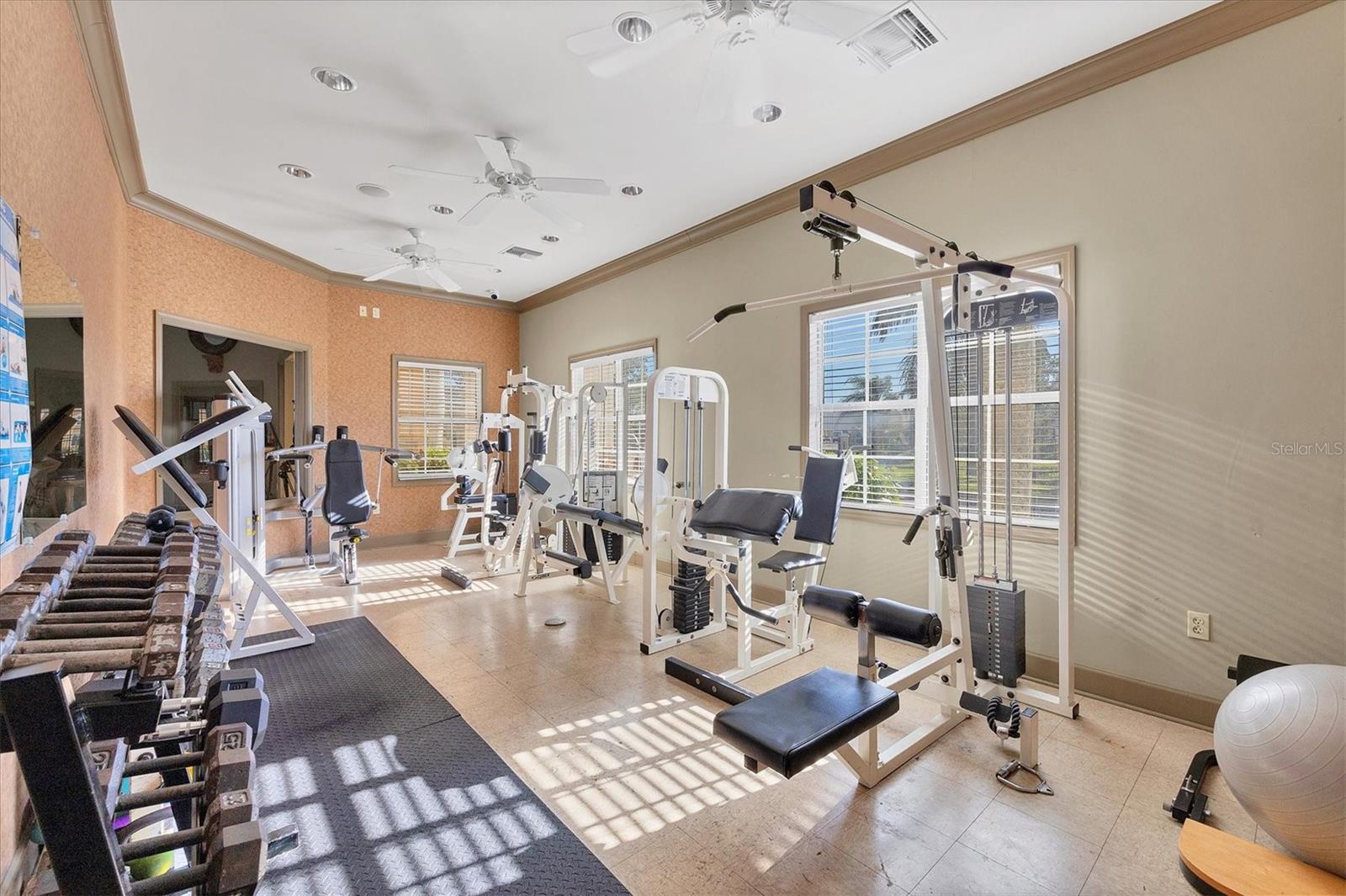 1025 VILLAGIO CIR #204, SARASOTA, FL, 34237
