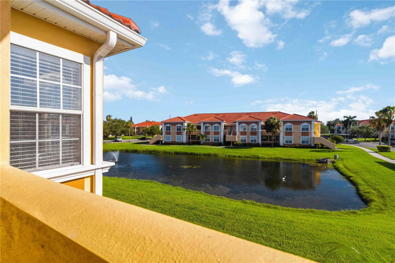 1025 VILLAGIO CIR #204, SARASOTA, FL, 34237