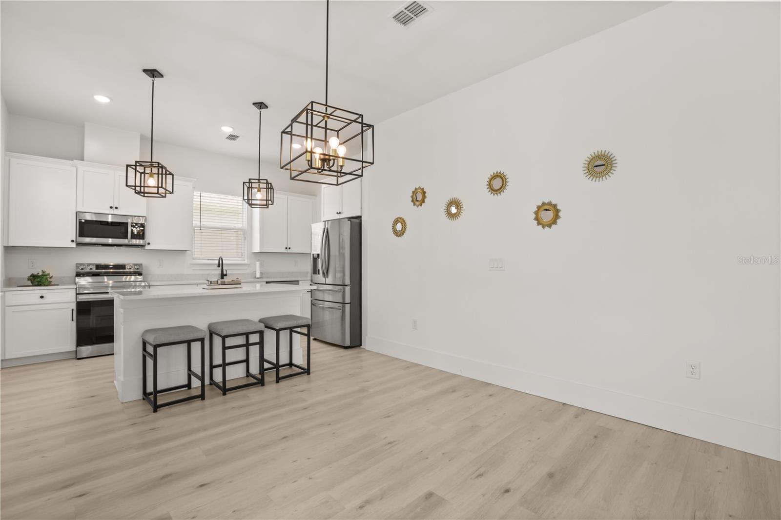 2137 BRIGHTON LN, ORLANDO, FL, 32817