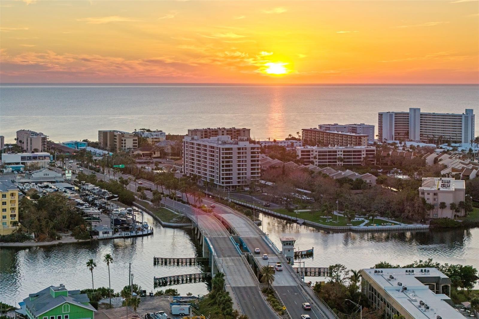 3317 BOUGAINVILLEA ST, SARASOTA, FL, 34239