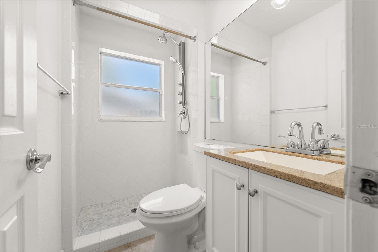 3317 BOUGAINVILLEA ST, SARASOTA, FL, 34239