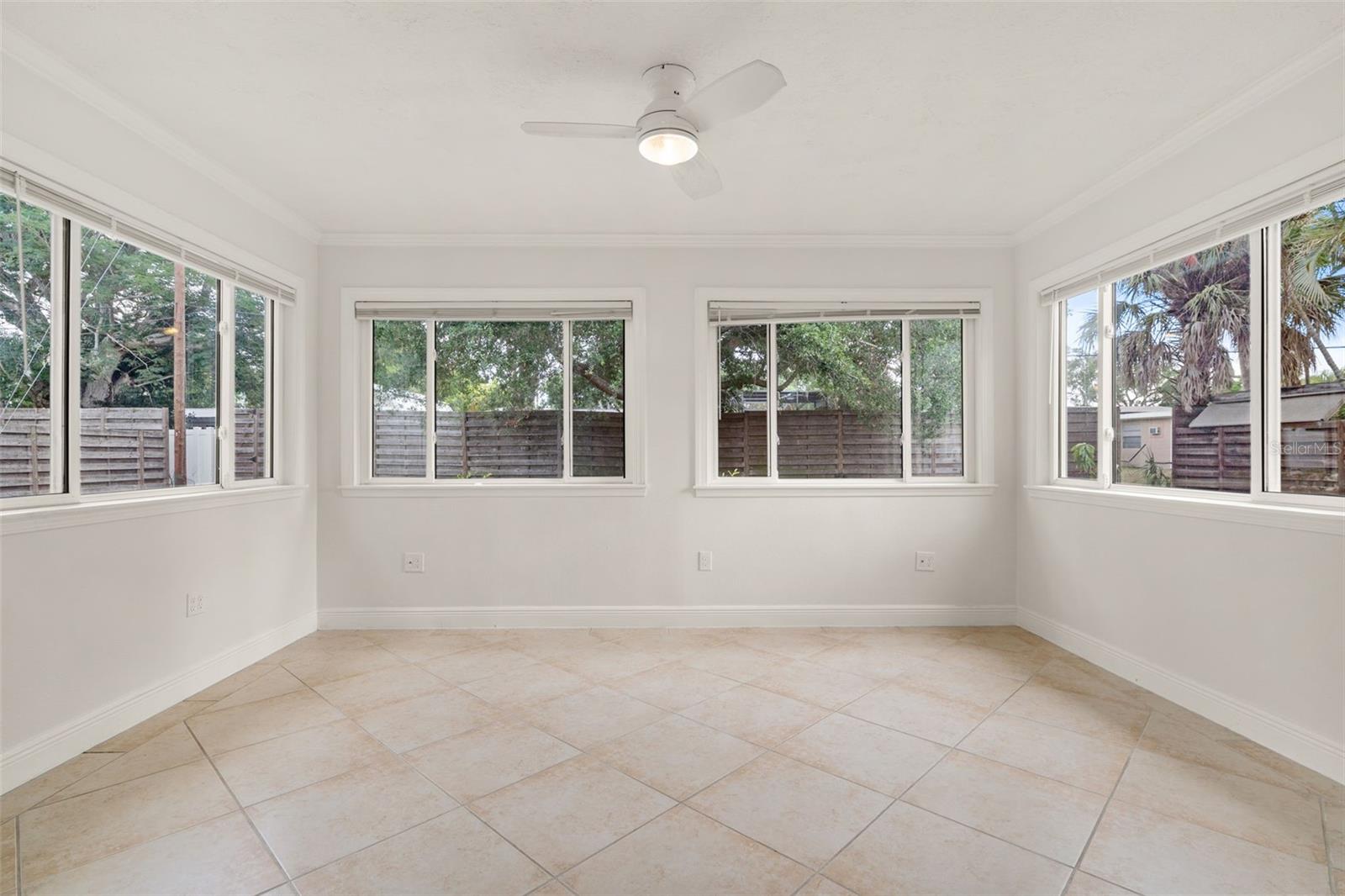 3317 BOUGAINVILLEA ST, SARASOTA, FL, 34239