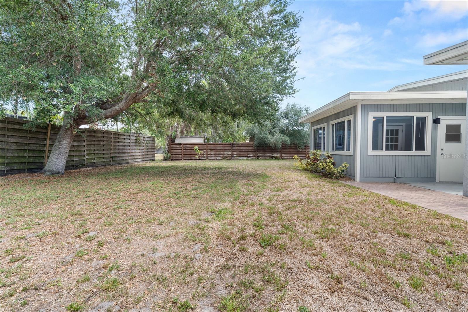 3317 BOUGAINVILLEA ST, SARASOTA, FL, 34239
