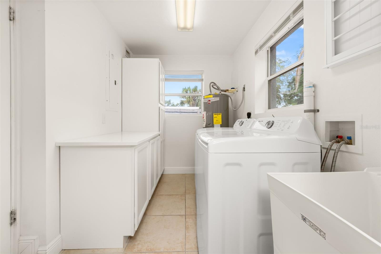 3317 BOUGAINVILLEA ST, SARASOTA, FL, 34239