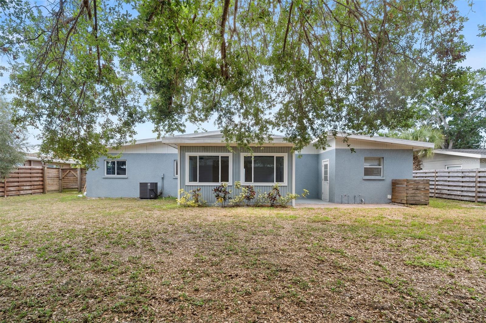 3317 BOUGAINVILLEA ST, SARASOTA, FL, 34239