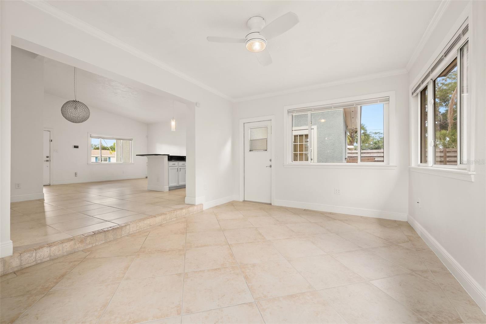 3317 BOUGAINVILLEA ST, SARASOTA, FL, 34239