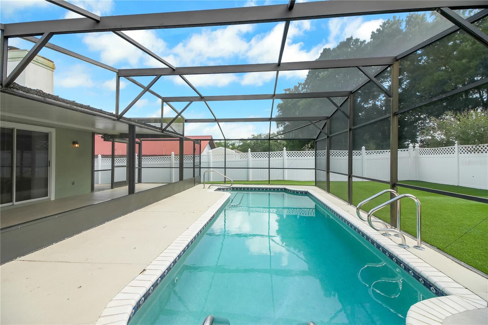 317 WOODLAND TRL, LADY LAKE, FL, 32159