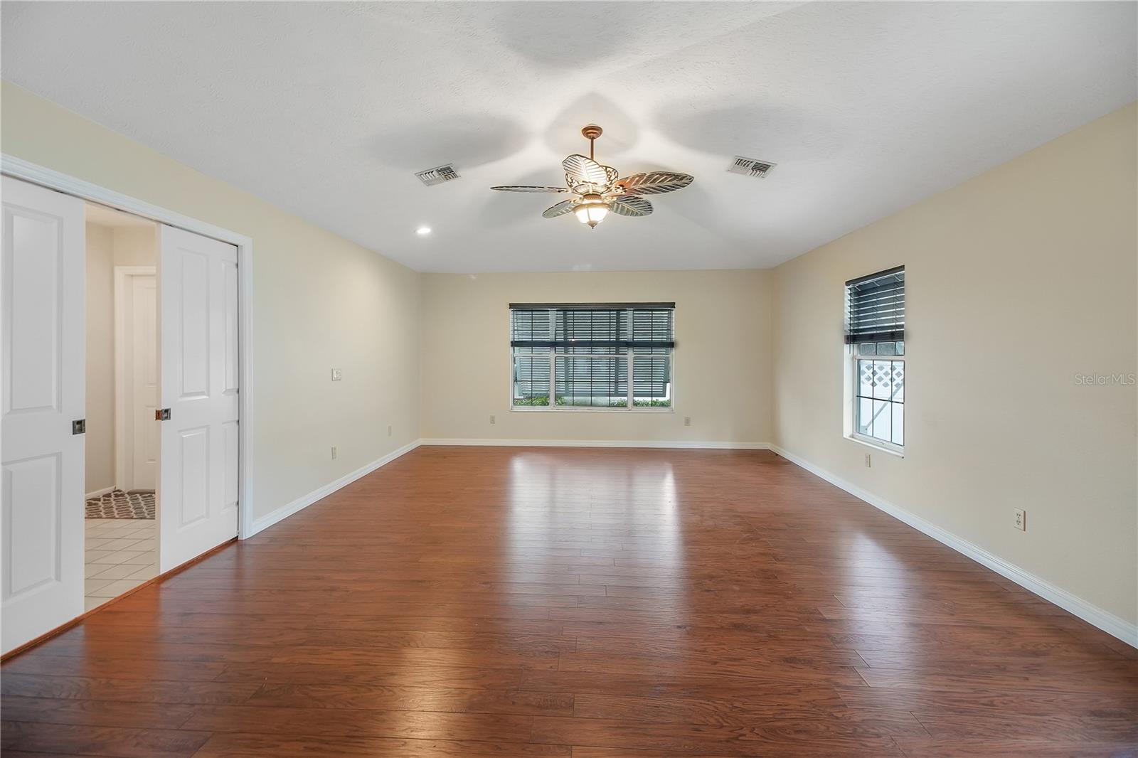 317 WOODLAND TRL, LADY LAKE, FL, 32159