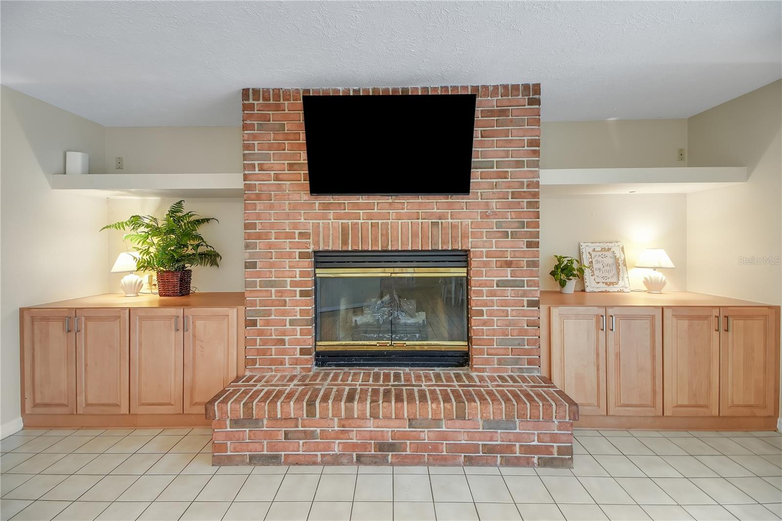 317 WOODLAND TRL, LADY LAKE, FL, 32159