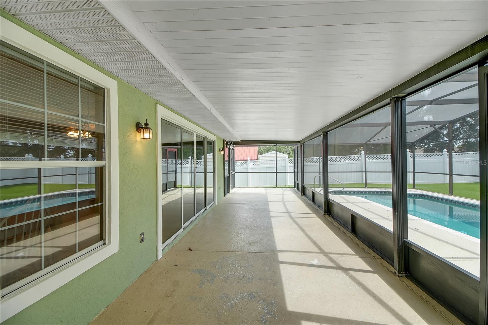 317 WOODLAND TRL, LADY LAKE, FL, 32159