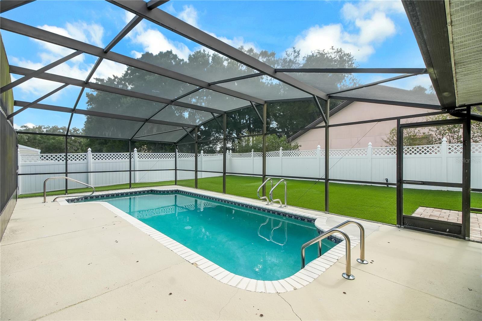 317 WOODLAND TRL, LADY LAKE, FL, 32159