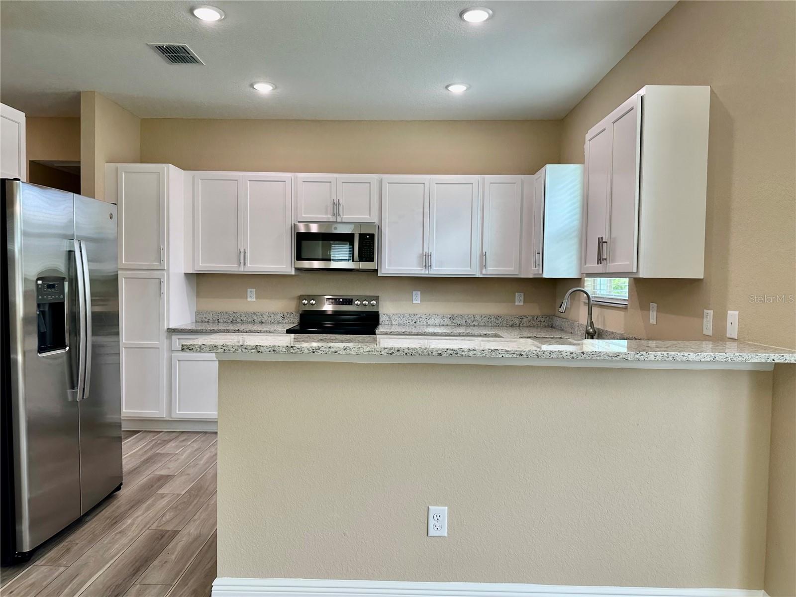 13075 HOUSE FINCH RD, WEEKI WACHEE, FL, 34614