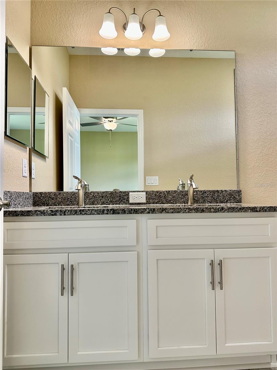 13075 HOUSE FINCH RD, WEEKI WACHEE, FL, 34614