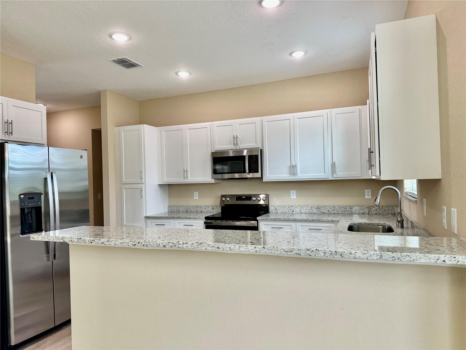 13075 HOUSE FINCH RD, WEEKI WACHEE, FL, 34614