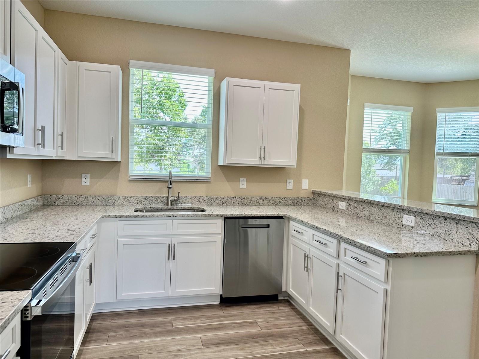 13075 HOUSE FINCH RD, WEEKI WACHEE, FL, 34614