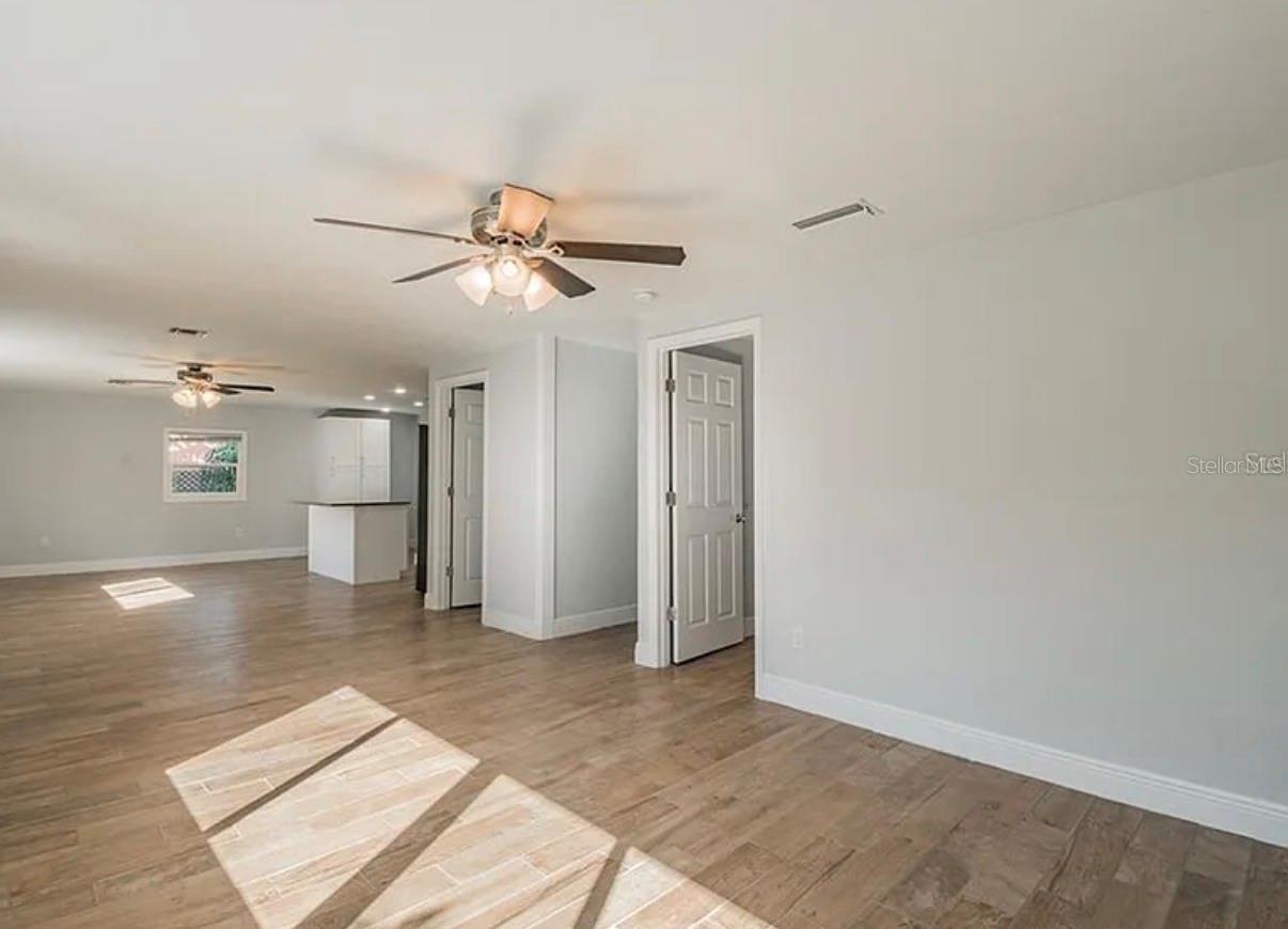 313 24TH AVE E, BRADENTON, FL, 34208