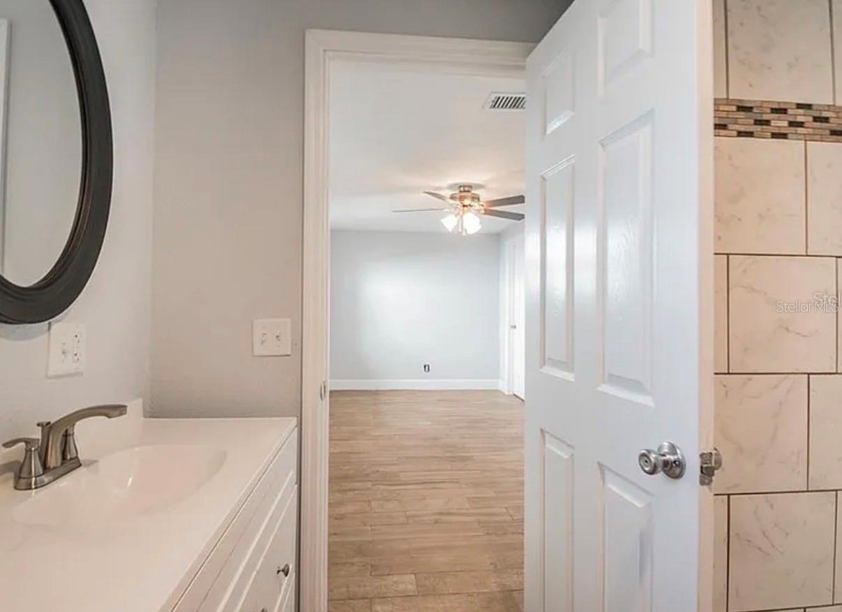 313 24TH AVE E, BRADENTON, FL, 34208
