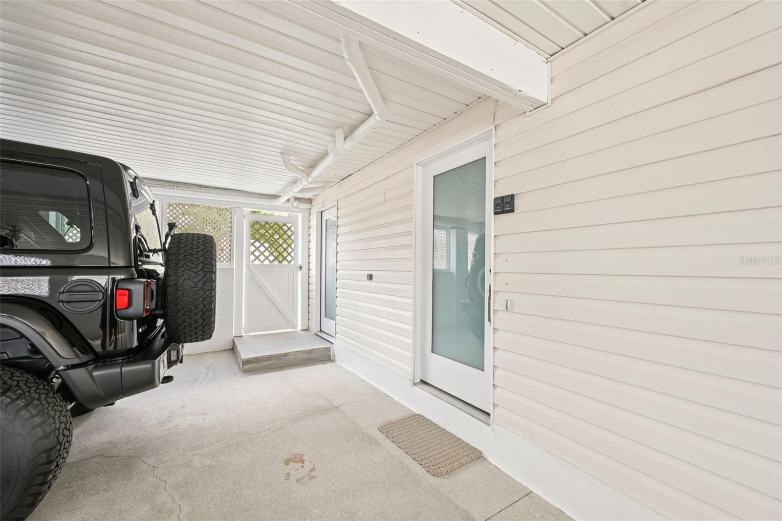 262 S HARBOR DR, HOLMES BEACH, FL, 34217